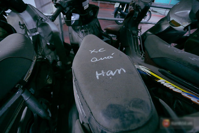 Hàng trăm chiếc xe máy quá hạn vì gửi 2 năm không ai nhận, nhà xe sân bay Tân Sơn Nhất thiệt hại nửa tỉ đồng