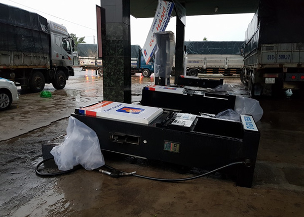 Ít nhất 11 người chết, nhiều nạn nhân mất tích vì bão Damrey