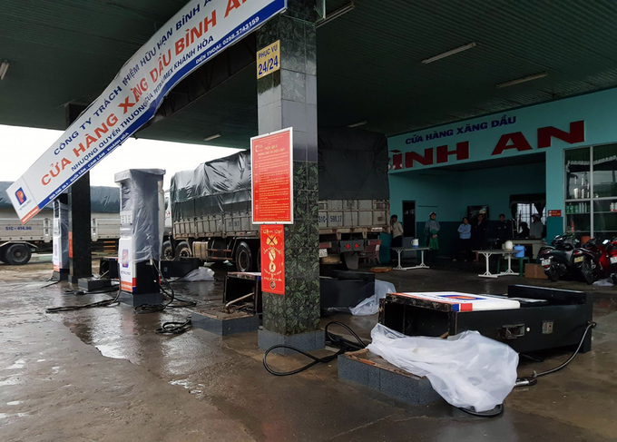 Bão Damrey đổ bộ, Khánh Hòa và Phú Yên tan hoang