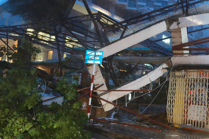 Bão Damrey đổ bộ, Khánh Hòa và Phú Yên tan hoang