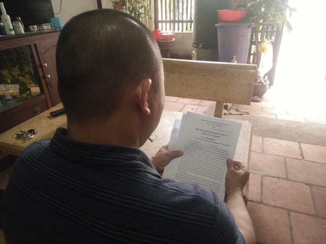 Chồng bất chấp pháp luật, không cho vợ nuôi con trai 7 tháng tuổi: Cô ấy bị thần kinh, tôi không thể giao con được