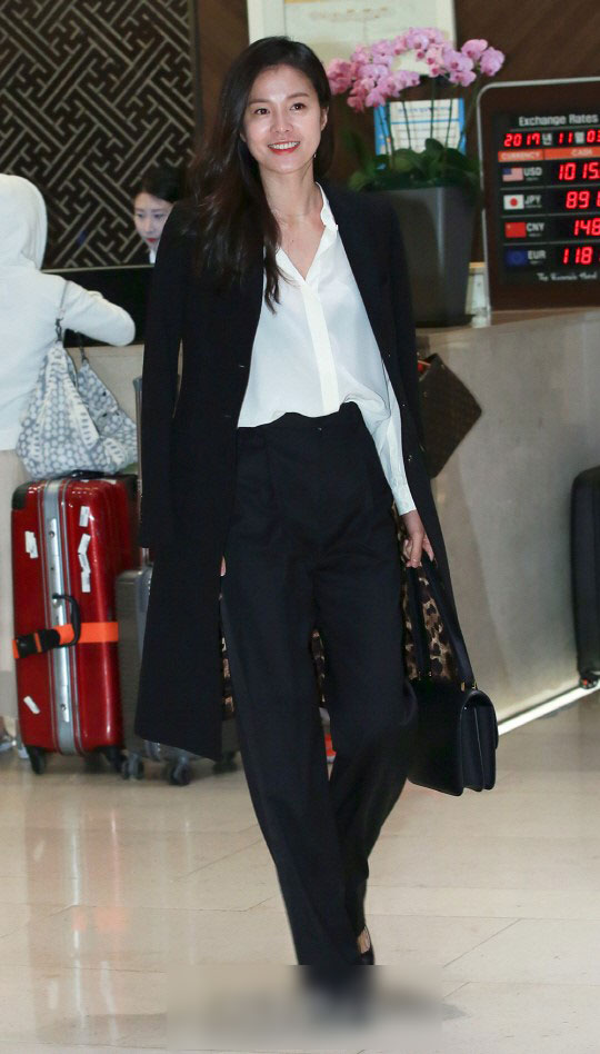 Đám cưới cô út của Những nàng công chúa nổi tiếng: Dàn sao nô nức, bà xã Bae Yong Joon chiếm hết mọi sự chú ý