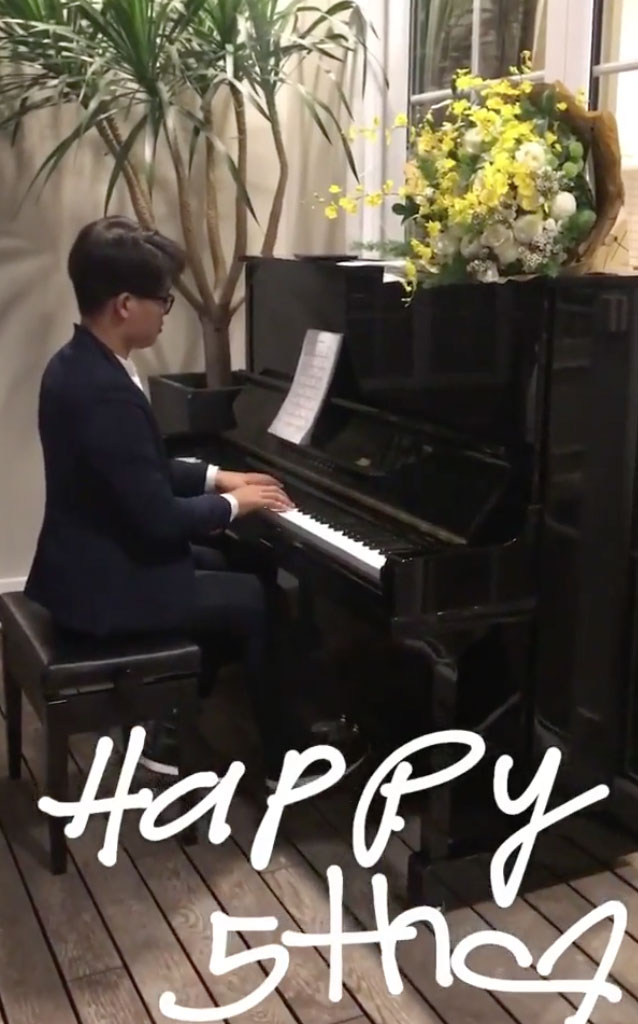 Ông xã Tăng Thanh Hà dành món quà ngọt ngào cho vợ kỉ niệm 5 năm ngày cưới