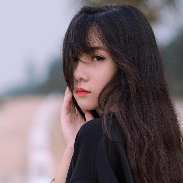 Xuất hiện em gái góc nghiêng của Sơn Tùng M-TP khiến dân mạng xôn xao Xuất hiện em gái góc nghiêng của Sơn Tùng M-TP khiến dân mạng xôn xao