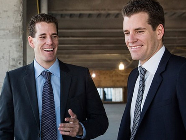 Cặp sinh đôi kiện tỉ phú Facebook thành tỉ phú bitcoin