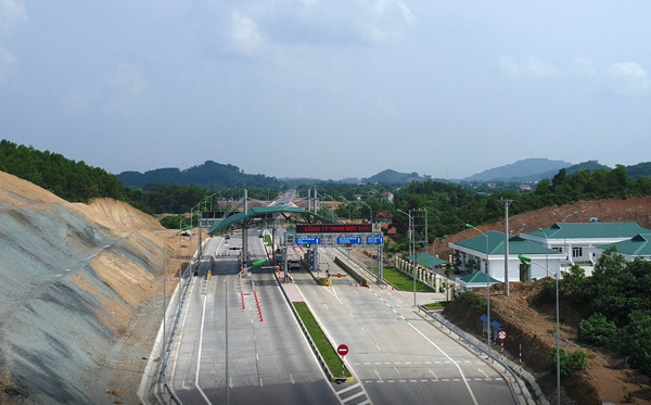 Thái Nguyên bất ngờ xin dỡ bỏ trạm BOT Bờ Đậu