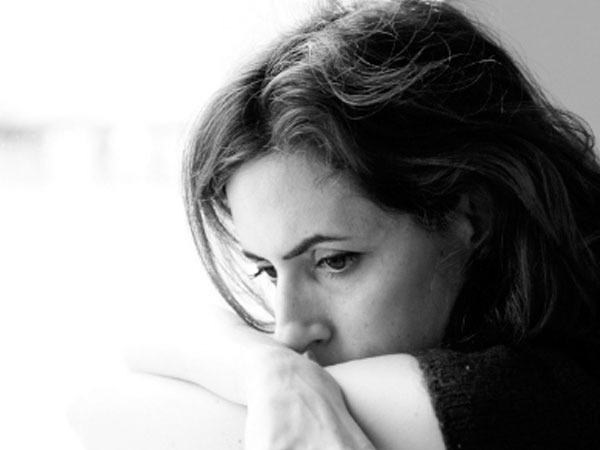 Sau 22 năm chồng lờ mờ nhận ra đứa thứ 2 không phải con anh