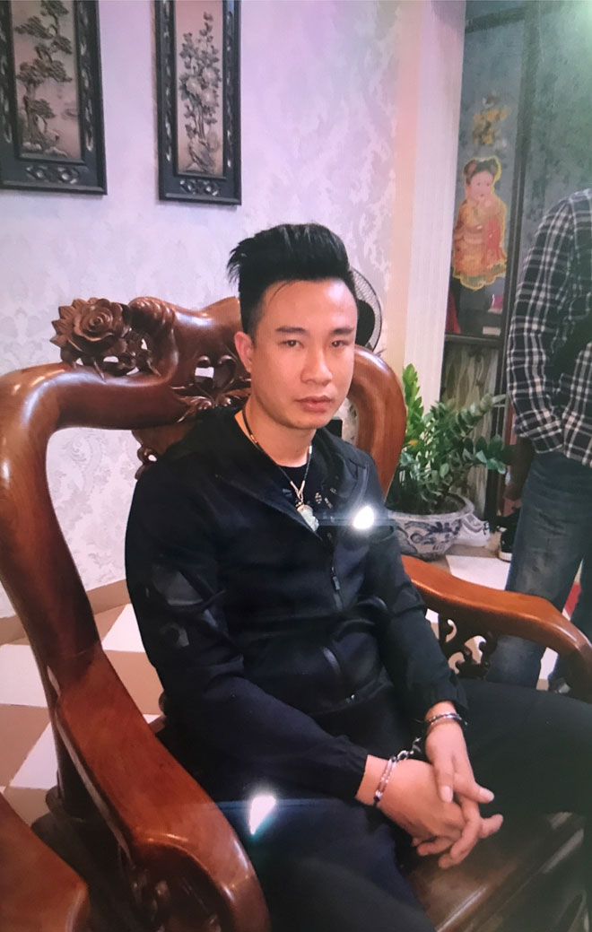 Phá đường dây mại dâm nam chuyên phục vụ quý bà giải đen