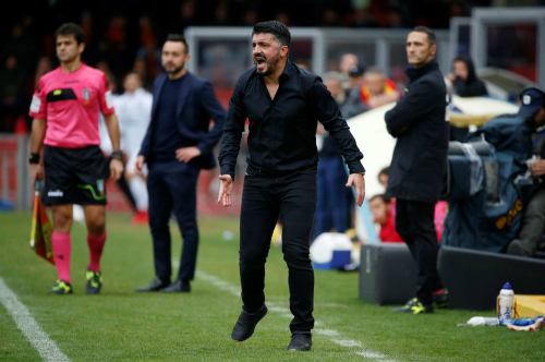 Milan bị thủ môn đối phương chọc thủng lưới phút bù giờ ở Serie A