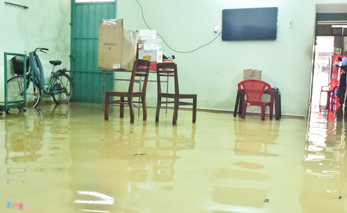 Mưa lũ gây cô lập hàng nghìn hộ dân Bình Định