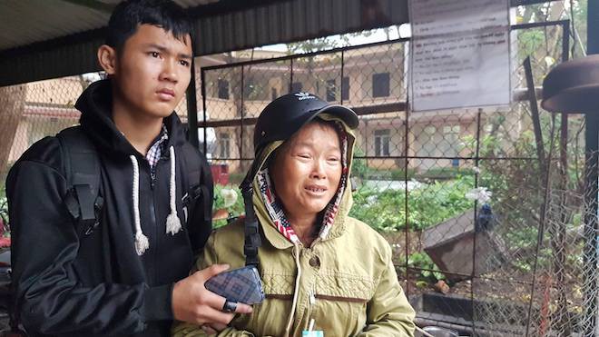 Người đàn ông tử vong sau vài ngày nằm viện, cả chục người quây bệnh viện yêu cầu làm rõ