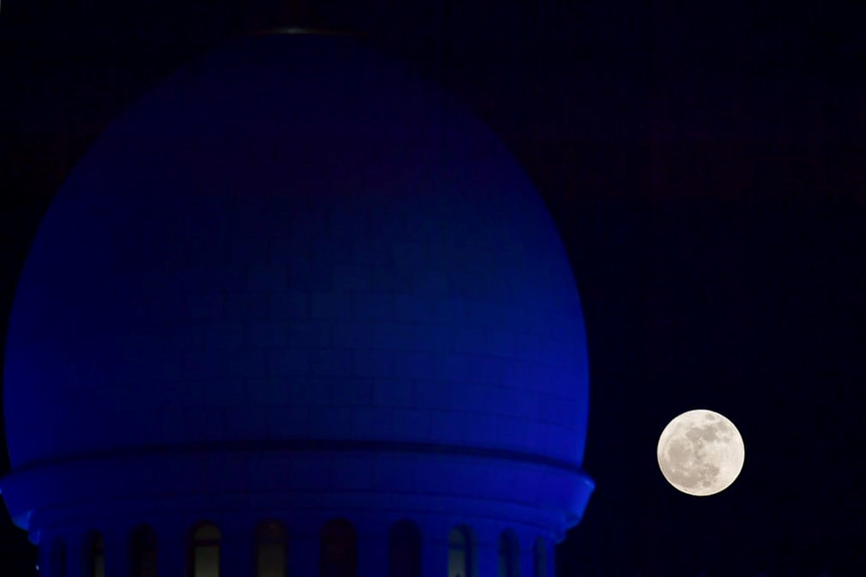 Hình ảnh siêu trăng 2017 trên bầu trời các nước