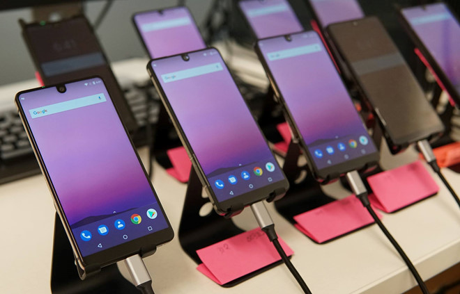 Năm 2017, smartphone không còn nhàm chán