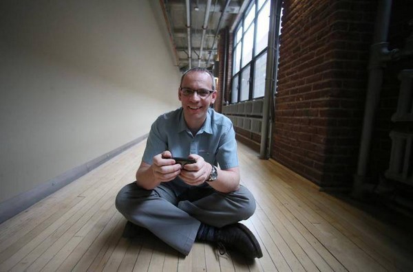 Tròn 25 năm tin nhắn SMS đầu tiên trên thế giới được gửi đi