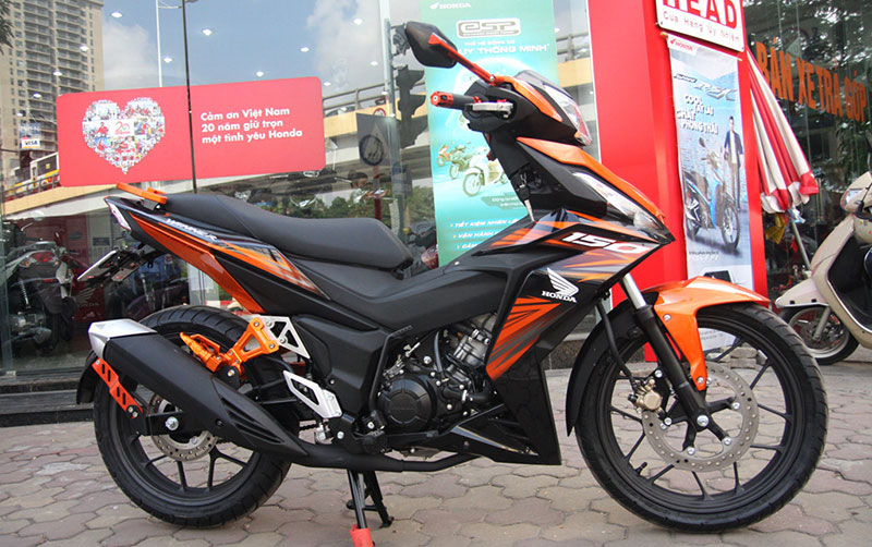 Honda SH tăng giá chục triệu, xe máy Yamaha bán chậm cuối năm