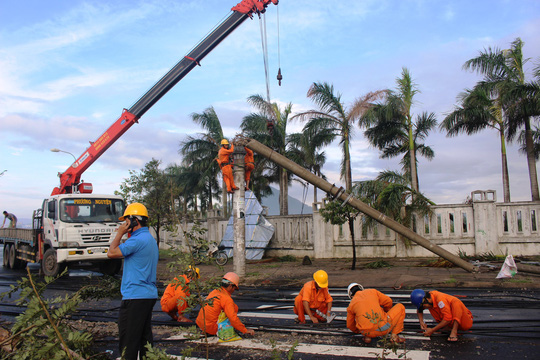 Nhận định bão số 12 chưa chính xác, gây thiệt hại nặng nề
