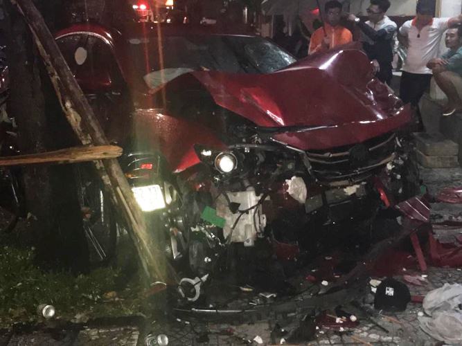 Bắt tạm giam nam thanh niên lái ô tô điên tông chết 2 người