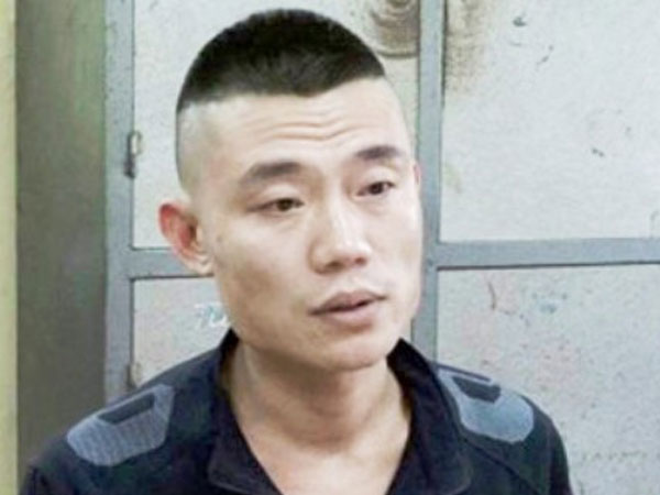 Chủ cơ sở tư vấn tài chính tàng trữ vũ khí trái phép