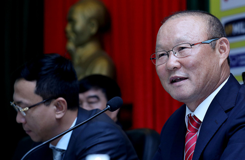 HLV Park Hang Seo triệu tập 23 cầu thủ vào tuyển Việt Nam