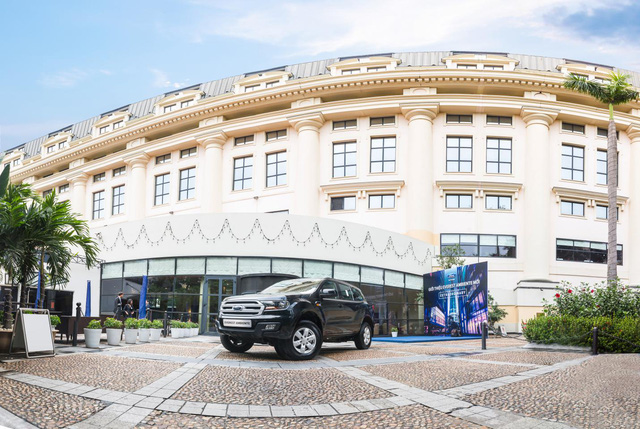 Ford Việt Nam trình làng Everest Ambiente đón đầu xu thế Ford Việt Nam trình làng Everest Ambiente đón đầu xu thế