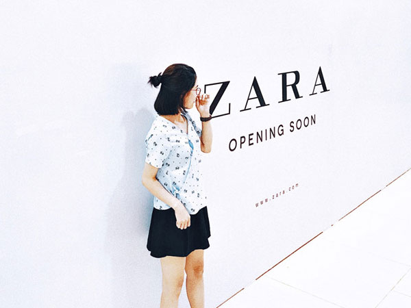 Bị nợ lương 3 tháng, công nhân Zara gắn lời kêu cứu lên mác quần áo