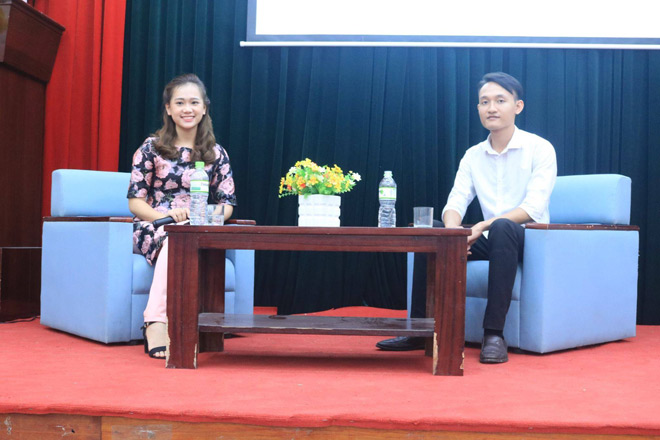 Thủ khoa ĐH Ngoại Thương: Chan bún 3 tháng thì được, cả đời thì không