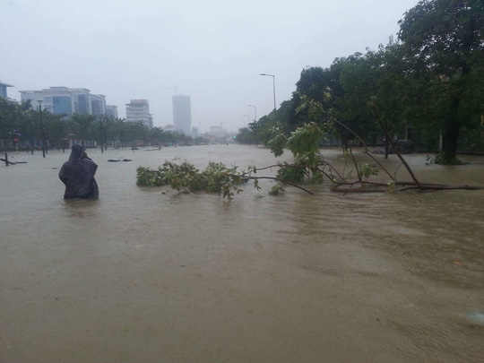 Thừa Thiên - Huế: Lũ trên sông Bồ sẽ vượt đỉnh lũ lịch sử năm 1999