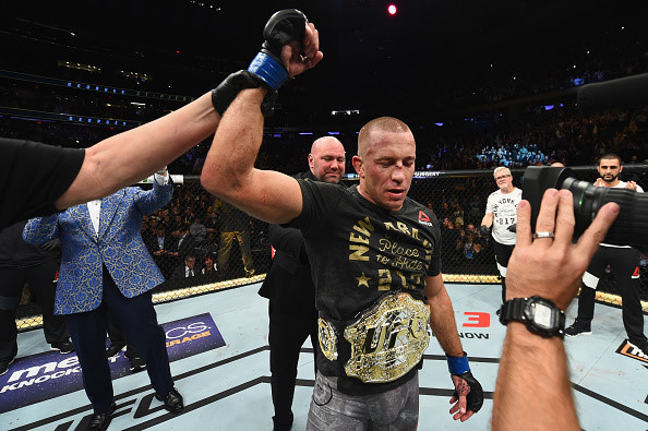 UFC 217: Ba nhà vô địch mất đai, kỷ lục được thiết lập