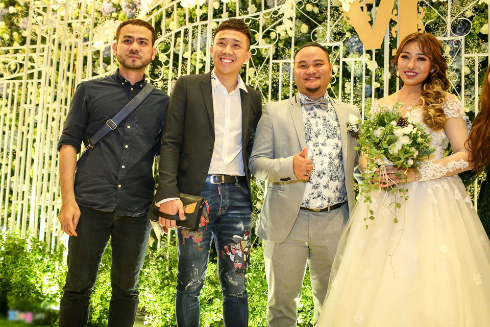 Mai Tài Phến, BB Trần cùng nhiều nghệ sĩ dự lễ cưới Vinh Râu