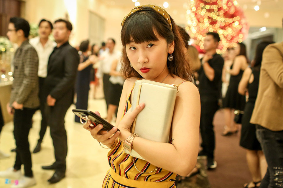 Mai Tài Phến, BB Trần cùng nhiều nghệ sĩ dự lễ cưới Vinh Râu