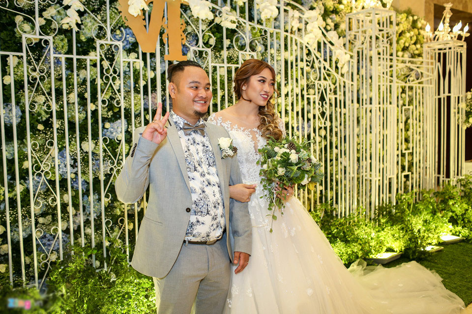 Mai Tài Phến, BB Trần cùng nhiều nghệ sĩ dự lễ cưới Vinh Râu