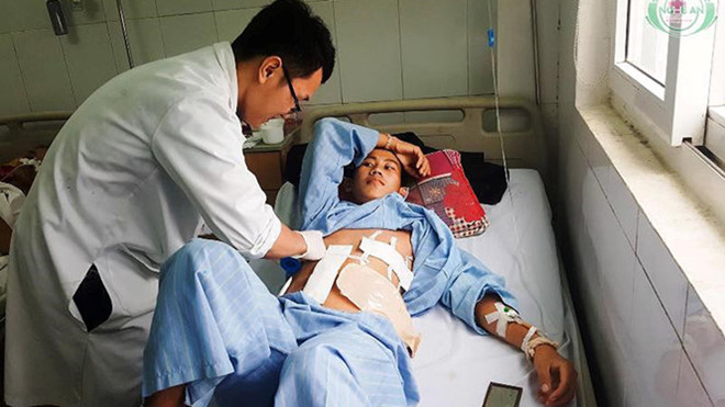Cứu sống thanh niên 9X bị 9 viên đạn găm vào người