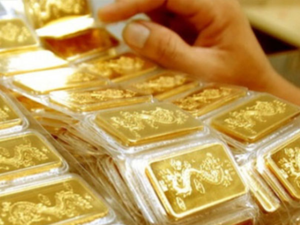 Giá vàng hôm nay 5/12: USD mạnh, vàng xuống đáy Giá vàng hôm nay 5/12: USD mạnh, vàng xuống đáy
