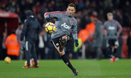 Man Utd bị khủng hoảng hàng tiền vệ ở trận derby với Man City