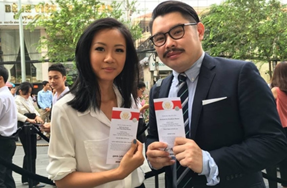 Đạo diễn Việt kiều cầu hôn Suboi sau 7 năm quen biết