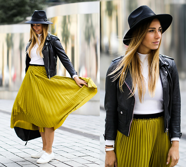 Chân váy dập ly ánh kim giúp bạn sáng bừng trên phố