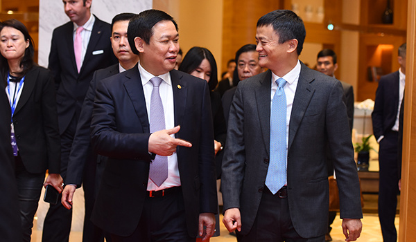 Jack Ma: Xã hội không tiền mặt đã đến rất gần