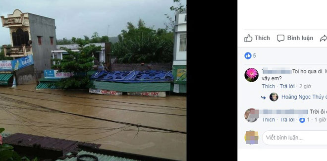 Hình ảnh lũ khủng khiếp ở miền Trung khiến hàng ngàn nhà dân ngập sâu