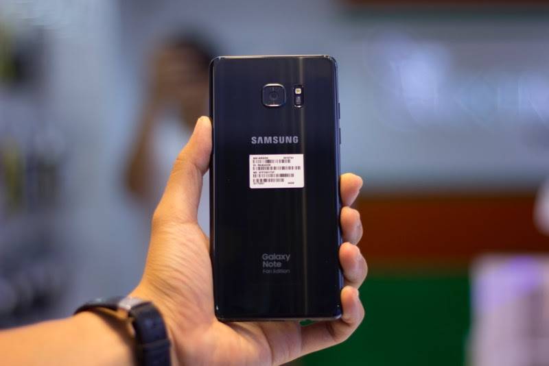 Samsung chính thức bán Galaxy Note FE tại Việt Nam