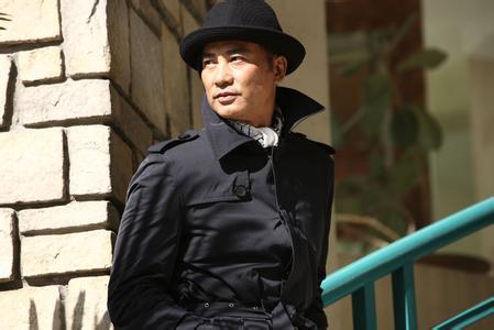 Những ông hoàng, bà hậu không ai dám đắc tội của Cbiz