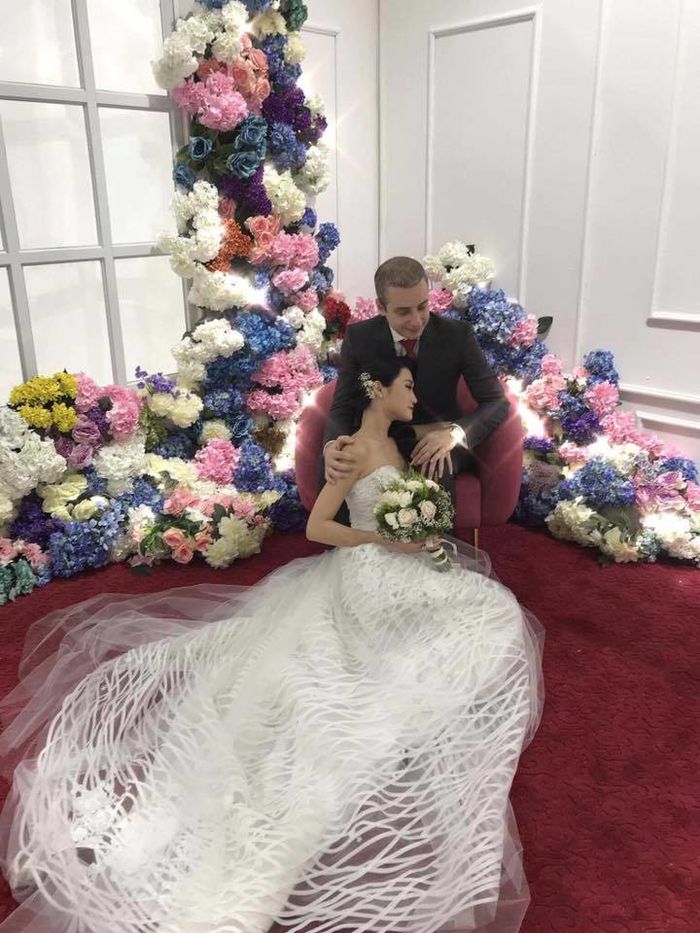 Á quân Vietnams Next Top Model 2012 tổ chức đám cưới với chồng Tây ở Paris