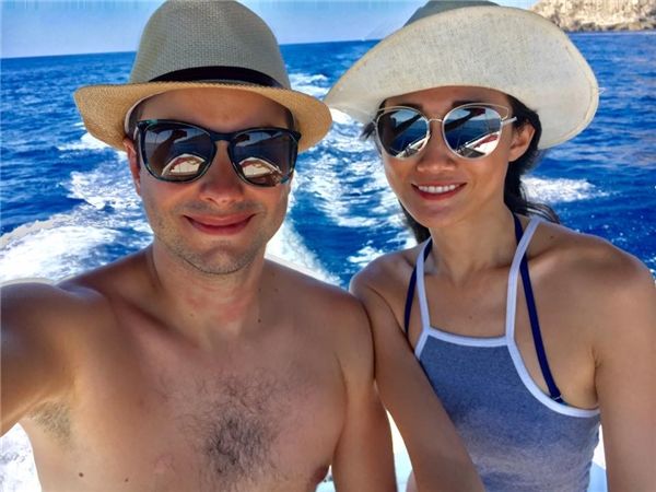 Á quân Vietnams Next Top Model 2012 tổ chức đám cưới với chồng Tây ở Paris