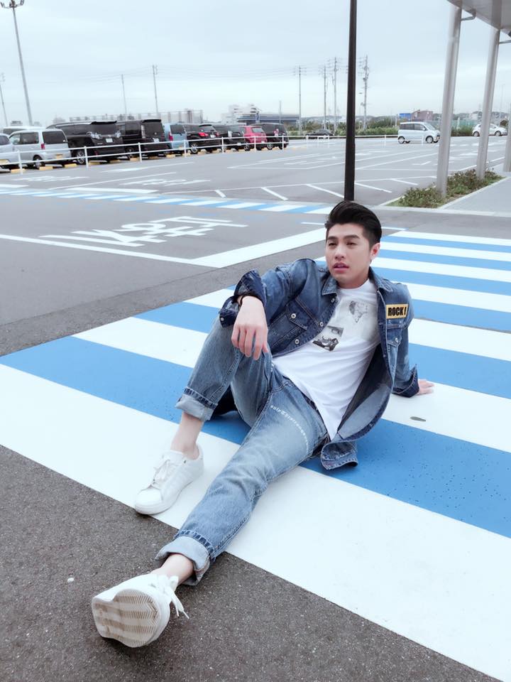 Choáng ngợp với độ giàu có của Noo Phước Thịnh