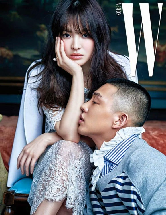 Tiết lộ lá thư bạn thân nhắn nhủ Song Hye Kyo - Song Joong Ki trong lễ cưới Tiết lộ lá thư bạn thân nhắn nhủ Song Hye Kyo - Song Joong Ki trong lễ cưới