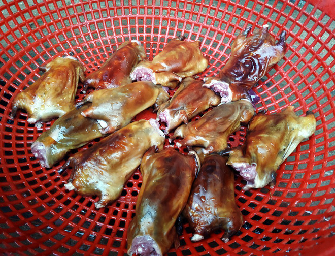 Đột kích nơi phụ nữ, trẻ nhỏ thích ăn thịt chuột hơn thịt gà giữa Hà Nội