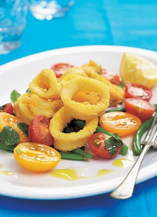 Ăn bạch tuộc sống, vài ngày sau đi khám thấy nguyên đàn bạch tuộc con trong miệng