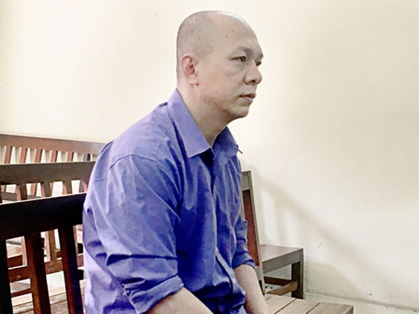 Sau giây phút mặn nồng, lên cơn ghen tưới xăng đốt người tình