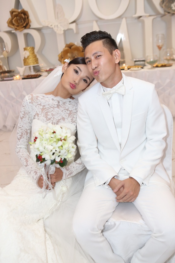Những sao Việt từng nghĩ chồng mình không phải là đàn ông Những sao Việt từng nghĩ chồng mình không phải là đàn ông