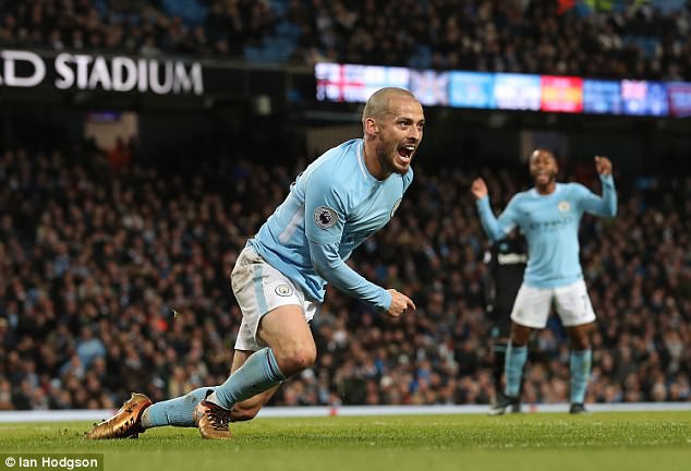 Man City có nguy cơ mất trụ cột ở trận chiến với MU