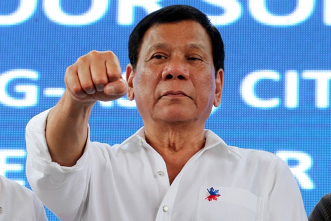 Ông Duterte yêu cầu cảnh sát Philippines tiếp tục chống ma túy